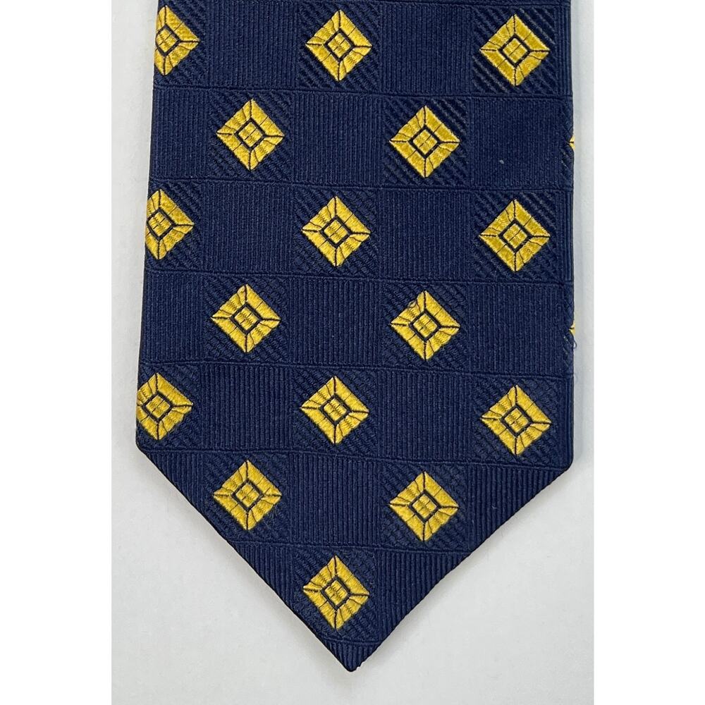 Jos A Bank Tie Navy Gold Geometric Silk Necktie Classic Wide Business USA
